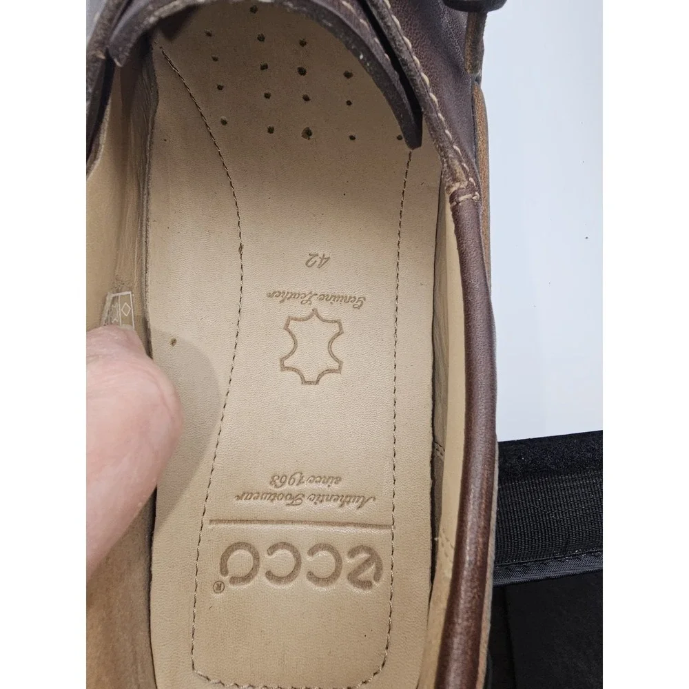 ECCO Men's Dark Brown Hand Sewn Leather Boat Shoes Eur 42 Size 9-9 US